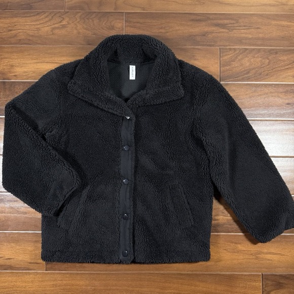 Varley Women's Size‎ Small Black Clemson Sherpa Fleece Snap Up Oversized Jacket - Picture 1 of 12